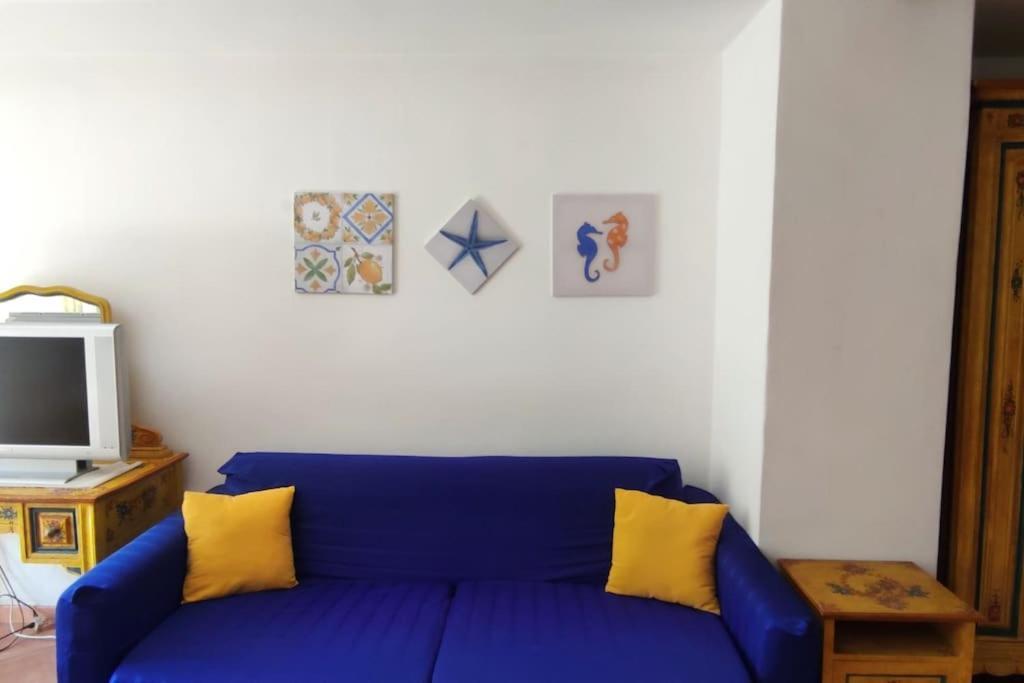 Rent In Near Taormina Giardini-Naxos